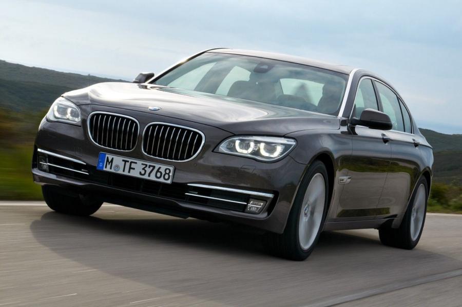  BMW 7-Series 2013 года  (фото 54 из 123)